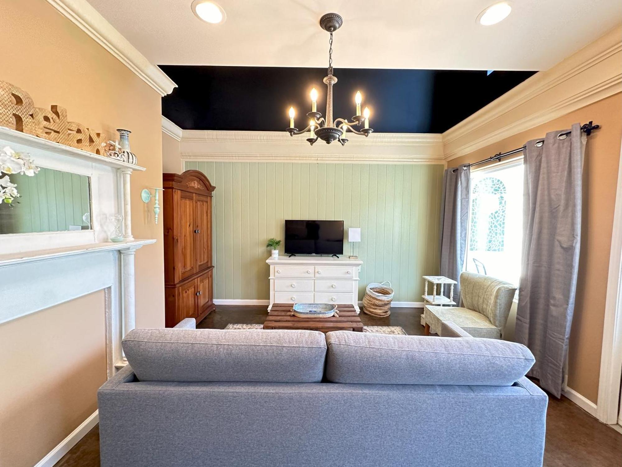 דירות Demorest Haven At Hazel~Downtown Loft מראה חיצוני תמונה